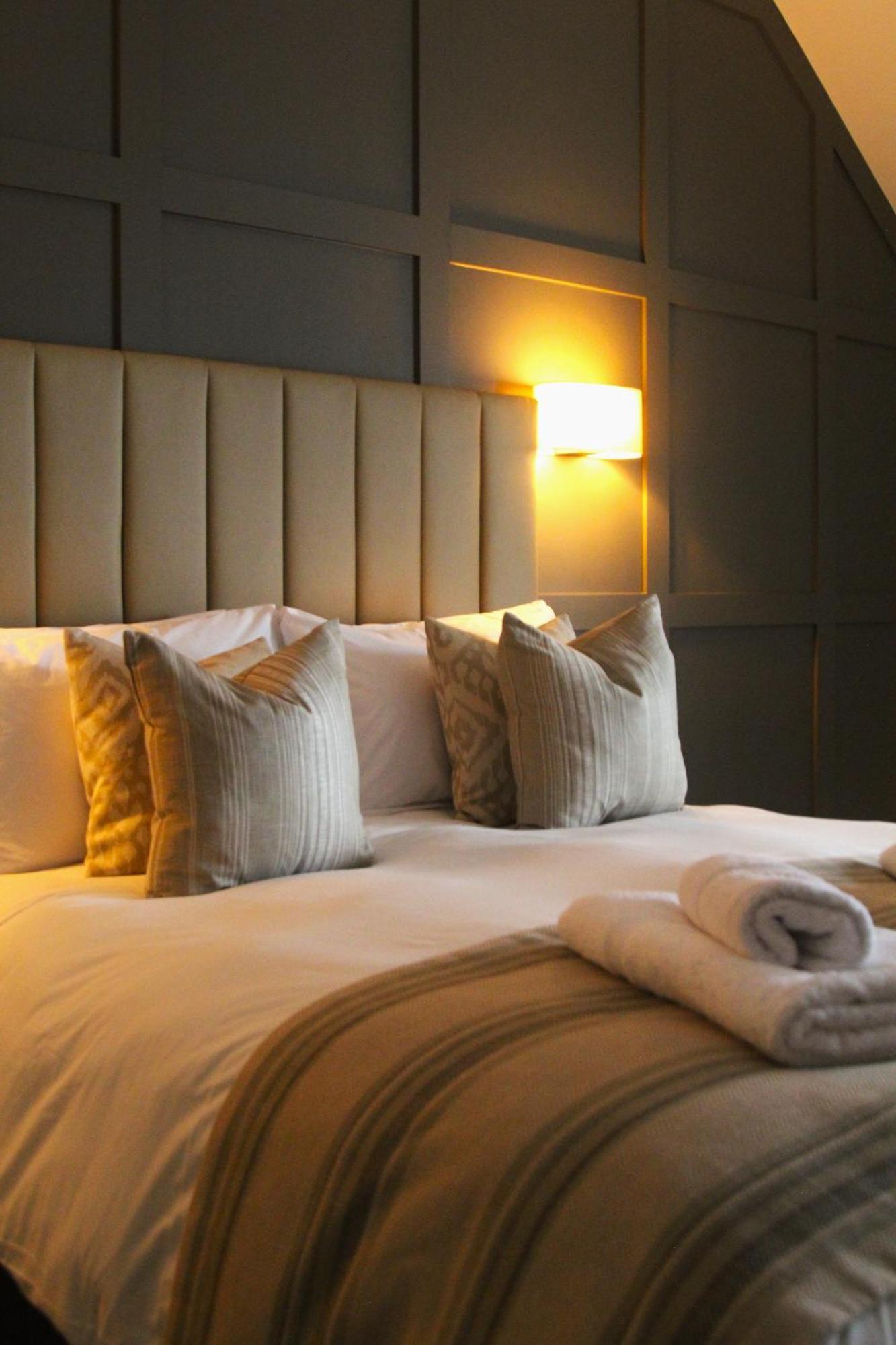 Coach & Horses Dersingham Hotel Eksteriør billede