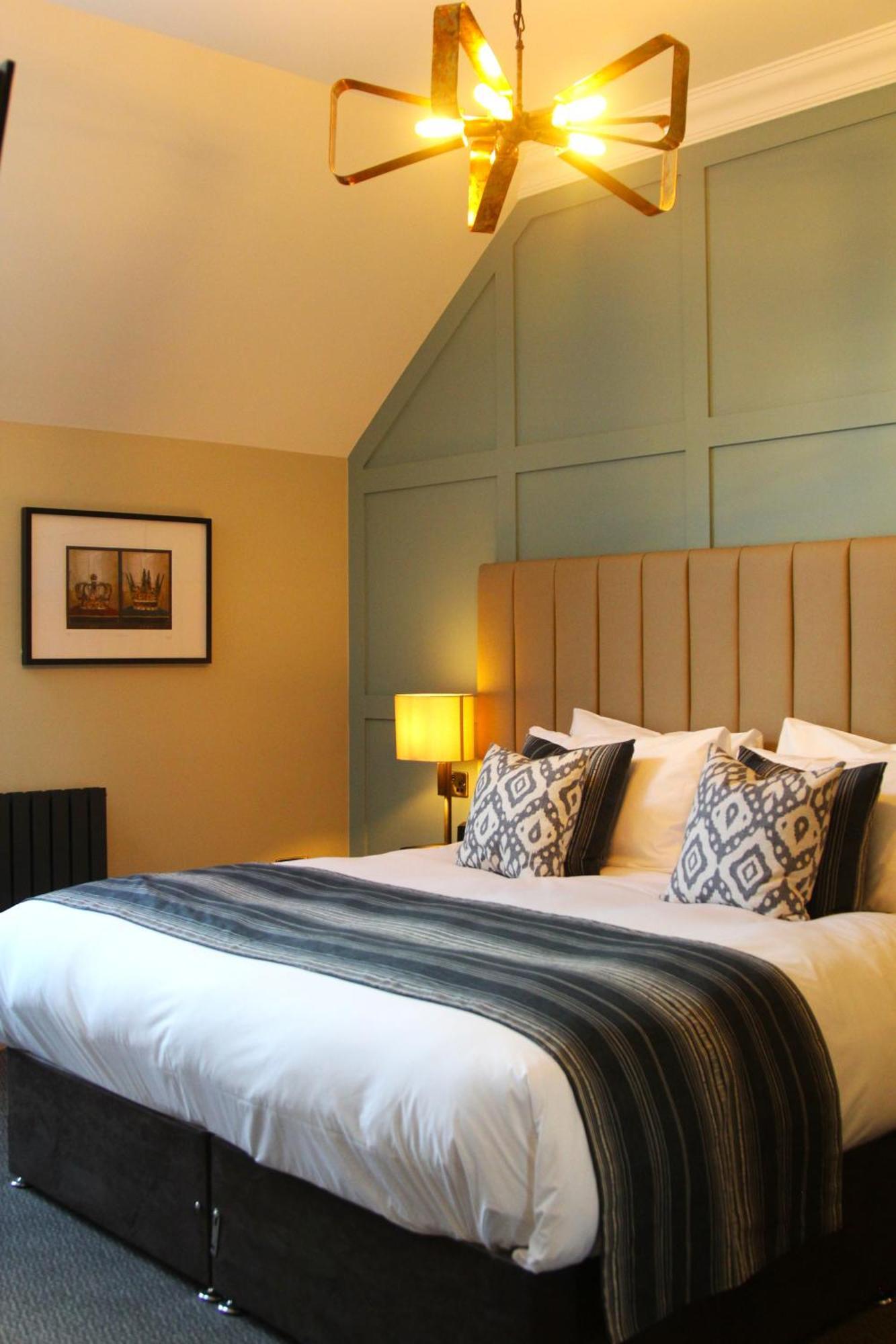 Coach & Horses Dersingham Hotel Eksteriør billede