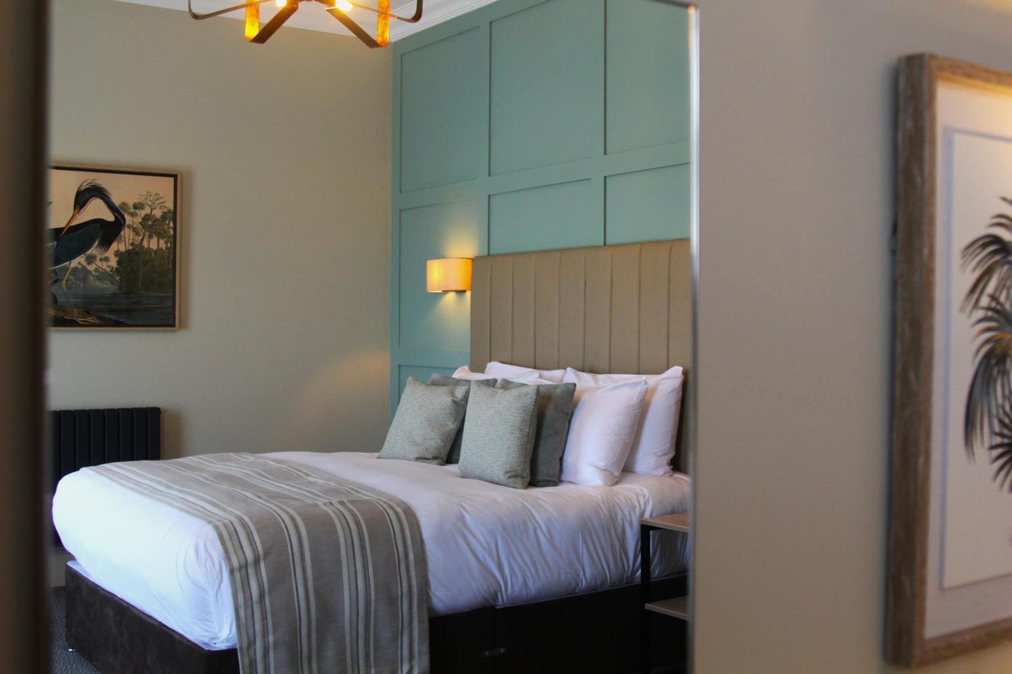 Coach & Horses Dersingham Hotel Eksteriør billede